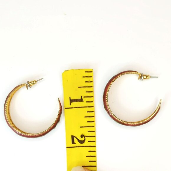 Vintage 80s 90s Gold-Tone Red & Green Enamel Hoop Earrings 1.5" Diameter - Picture 4 of 4